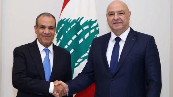 وزير الخارجية 