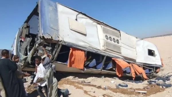 حادث انقلاب أتوبيس رحلات بالأقصر 