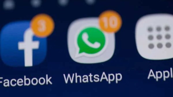 دعوي تطالب بإغلاق المواقع والتطبيقات