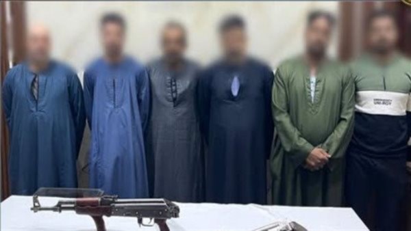 المتهمين