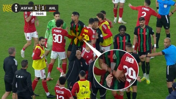 شغب مباراة الأهلي والجيش الملكي