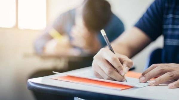 تسجيل استمارة الصف الثالث الاعدادي 2026 
