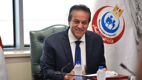 الدكتور خالد عبد الغفار 