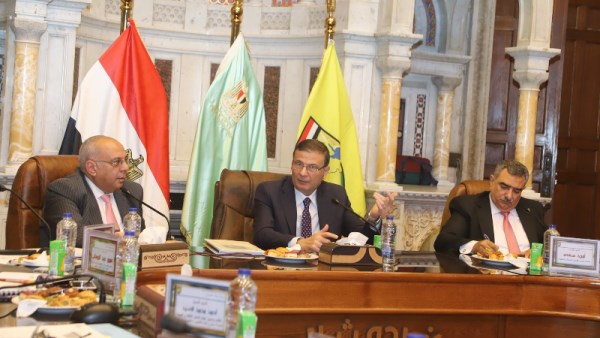 علاء فاروق وزير الزراعة و استصلاح الأراضي