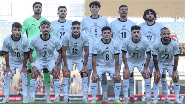 منتخب مصر والجزائر