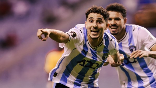 بيراميدز