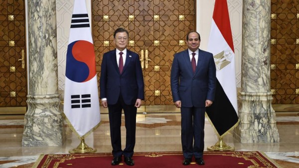 السيسي والرئيس الكوري