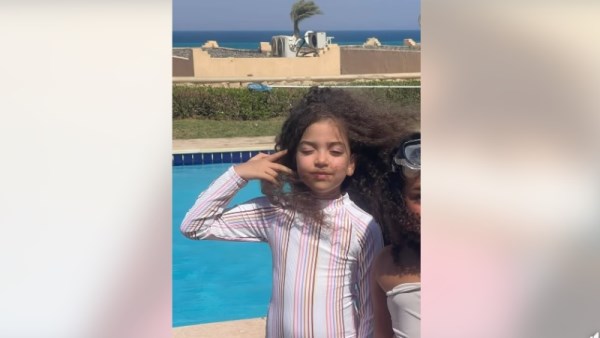 الطفلة أيسل عمرو