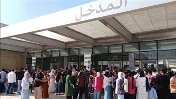 إحدى بوابات دخول المتحف المصري الكبير 