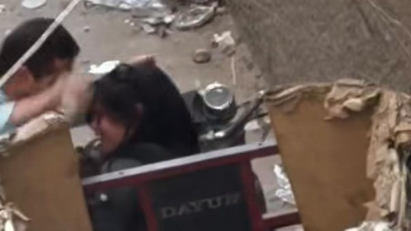 جانب من واقعة الاعتداء على فتاة في الزقازيق