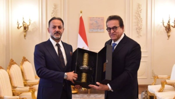 عبد الغفار يلتقي مدير عام الصحة بتركيا لتعزيز التعاون الثنائي