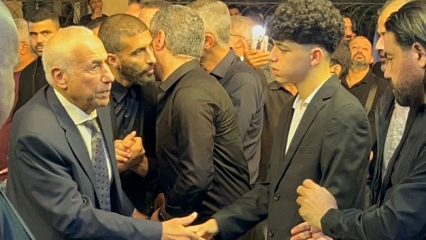حسين لبيب في عزاء محمد صبري