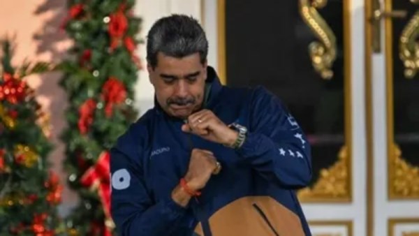 مادورو يرقص