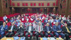ضرورة تعزيز التكامل بين التعليم العالي والبحث العلمي والصناعة