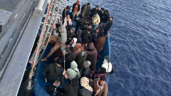 غرق مركب غير شرعية قرب جزيرة كريت باليونان على متنها مصريين وجنسيات مختلفة