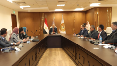 وزير العمل يوجه المديريات بمتابعة تنفيذ أحكام محاضر «المنشآت المخالفة»