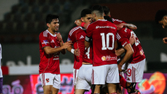 مهاجم الأهلي يطالب وكيله بتسويقه في قطر وليبيا