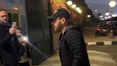 أحمد السقا أول الحاضرين لعزاء الماكيير محمد عبدالحميد