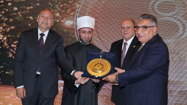 وزير الأوقاف في احتفالية جائزة الدكتور محمد ربيع 