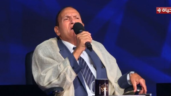 القارئ الطبيب أحمد نعينع