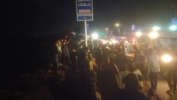 إنقلاب الميكروباص من موقع الحادث
