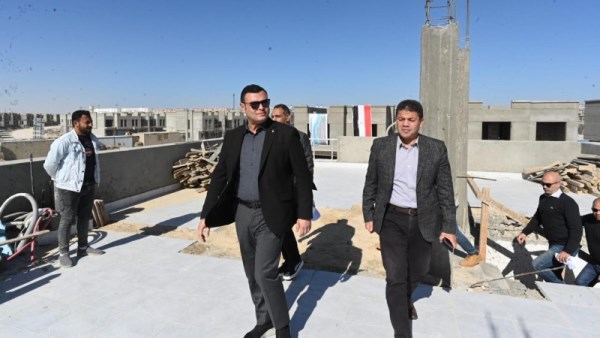 وزير الإسكان