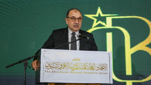  وزير قطاع الأعمال العام