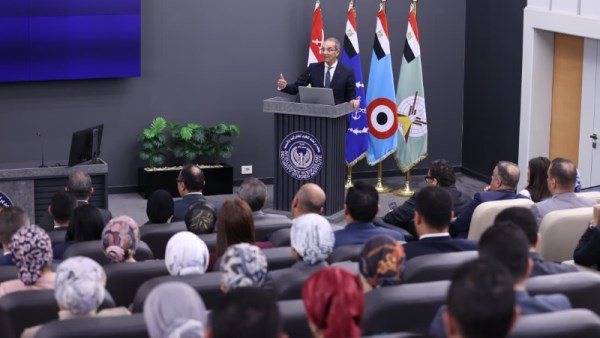وزير الاتصالات