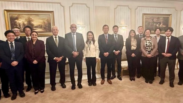 وزير التعليم يبحث مع نائب رئيس هيئة التعاون الدولي اليابانية