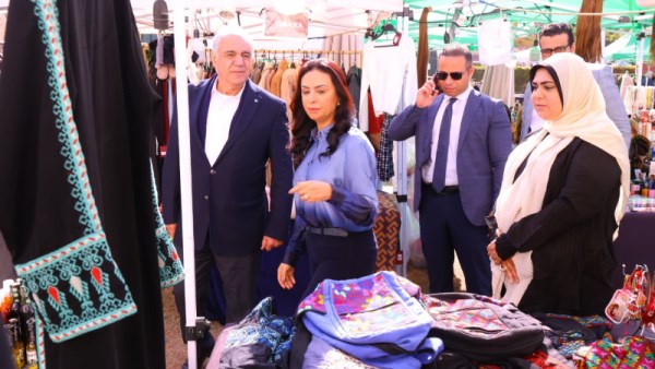 وزيرة التضامن تفتتح معرض "جزيرة الخير" بنادي الجزيرة الرياضي