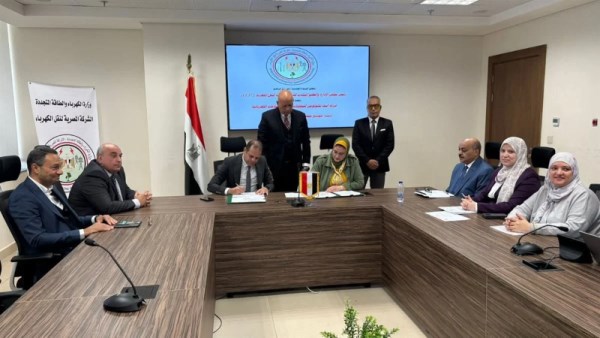 النقل للكهرباء توقع عقد جديد لدعم وتأمين التغذية الكهربائية 