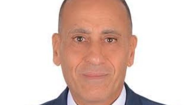 رئيس سلطة الطيران المدني المصري