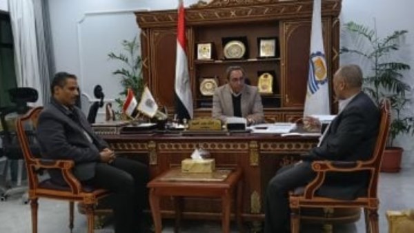 محافظ قنا يلتقي بوكيل وزارة الكهرباء الجديد بقنا 