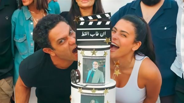 عرض فيلم إن غاب القط بطولة آسر ياسين وأسماء جلال، في هذا الموعد