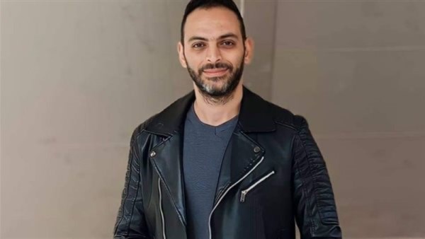 الشاعر أسامة مصطفى 