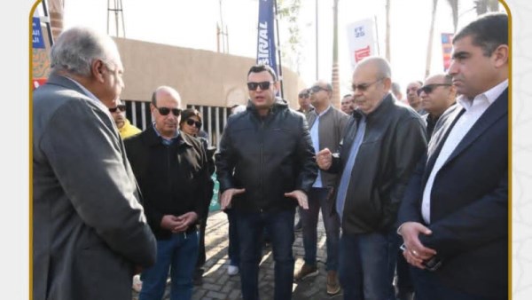 وزير الإسكان يتفقد مشروع "حدائق تلال الفسطاط"