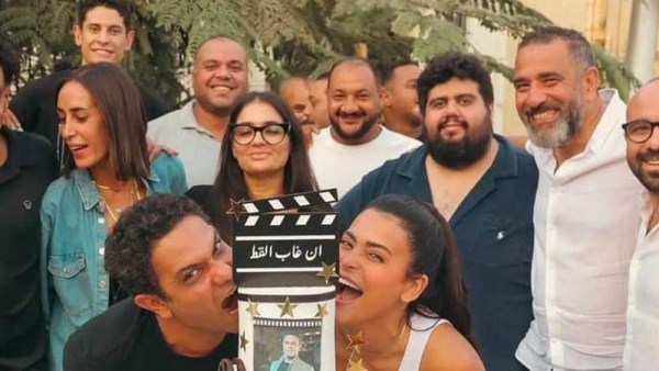 العرض الخاص لفيلم إن غاب القط 
