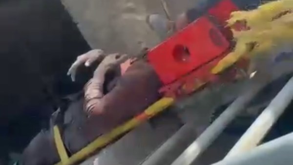صور ضحايا السقوط في الحفرة