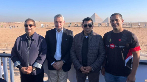 وزير الشباب والرياضة يطلق نصف ماراثون الأهرامات 2025