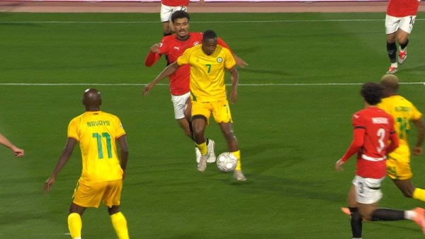 منتخب زيمبابوي يسجل الهدف الأول في شباك مصر