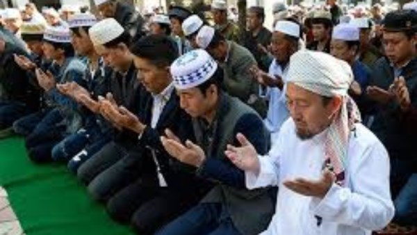 بعض المسلمين في اليابان