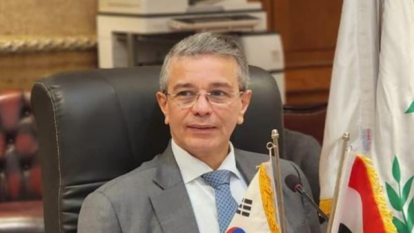 أحمد أموي رئيس مصلحة الجمارك