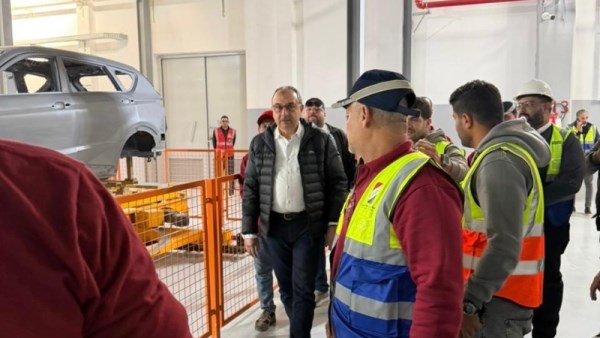 وزير قطاع الأعمال العام
