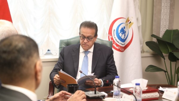 الدكتور خالد عبد الغفار وزير الصحة 