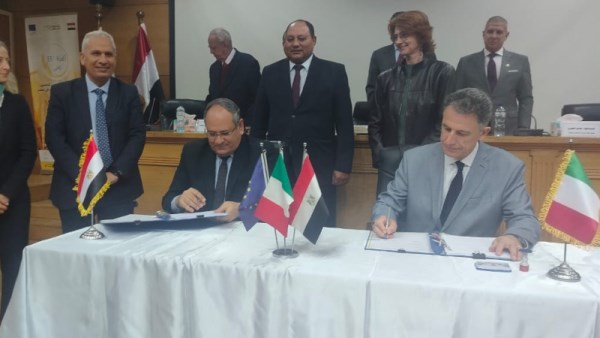 الزراعة توقع بروتوكول مع الاتحاد الأوروبي