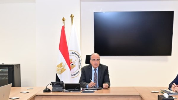 وزير الري 