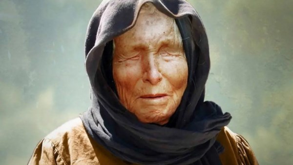 العرافة فانجا