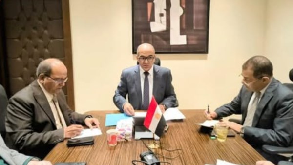 اجتماع نائب وزير الإسكان 