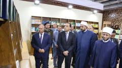 وزير الأوقاف يستقبل مدبولي بجناح المجلس الأعلى للشئون الإسلامية بمعرض الكتاب