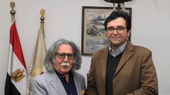 وزير الثقافة يلتقي الفنان التشكيلي العراقي الحاصل على جائزة النيل للمبدعين العرب